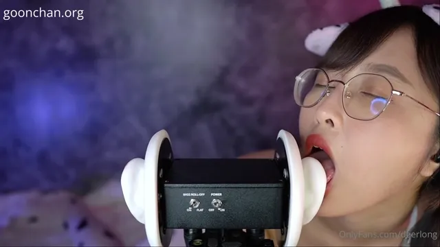 Deerlong ASMR | Sexy Earlicking
