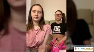 Watch. Click. Chat. – Getting Closer to  Her Has